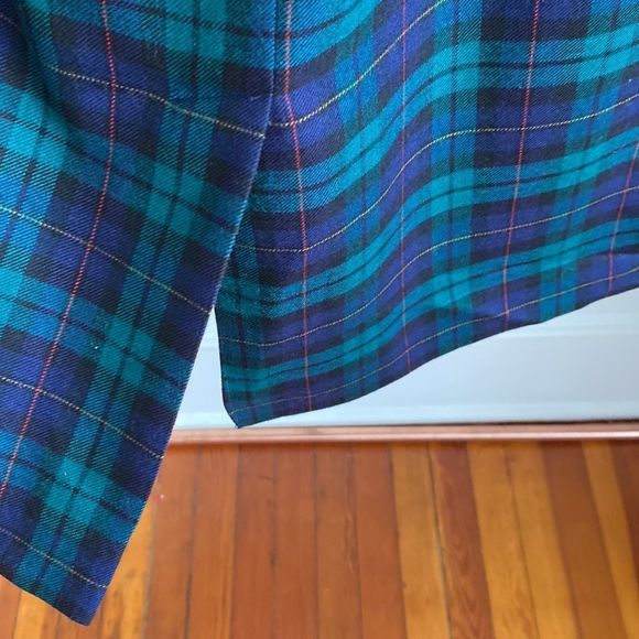 Vintage Plaid Wool Blend Skirt - Picture 10 of 12